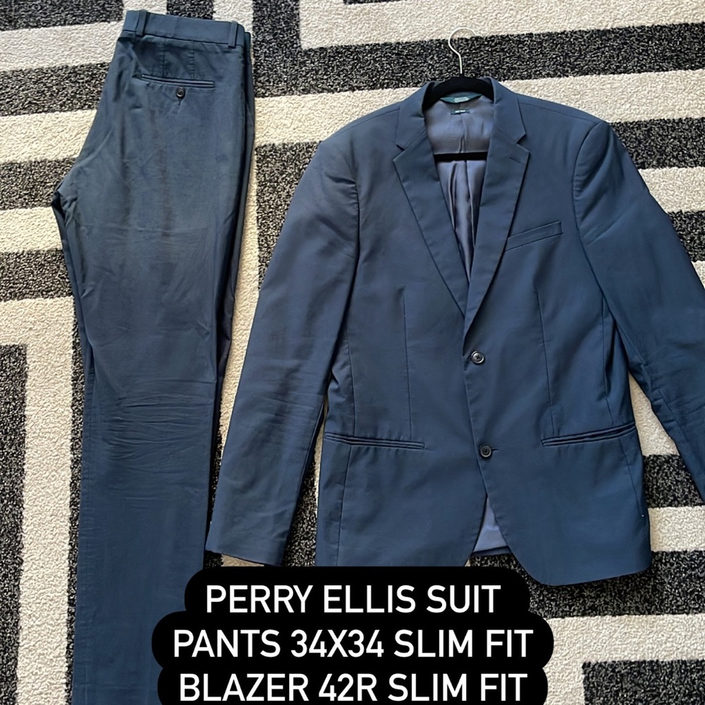 Perry Ellis suit